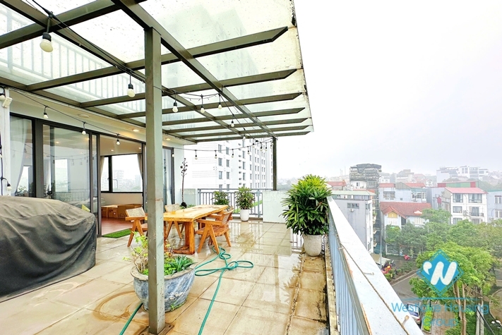 Morden duplex 3 bedrooms apartment for rent in Tay Ho ward, Ha Noi